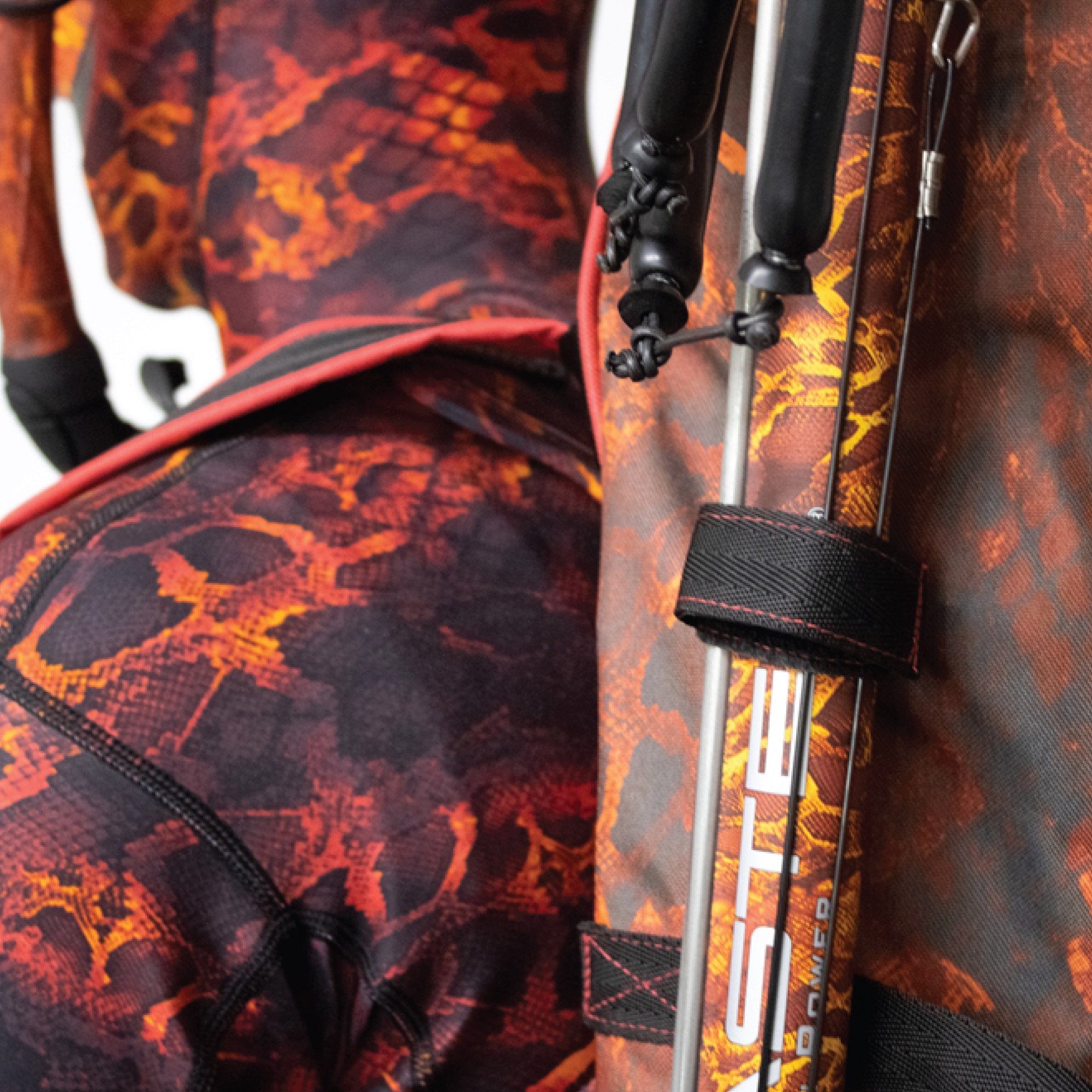 artillery-diving-bag--medium-large-camo