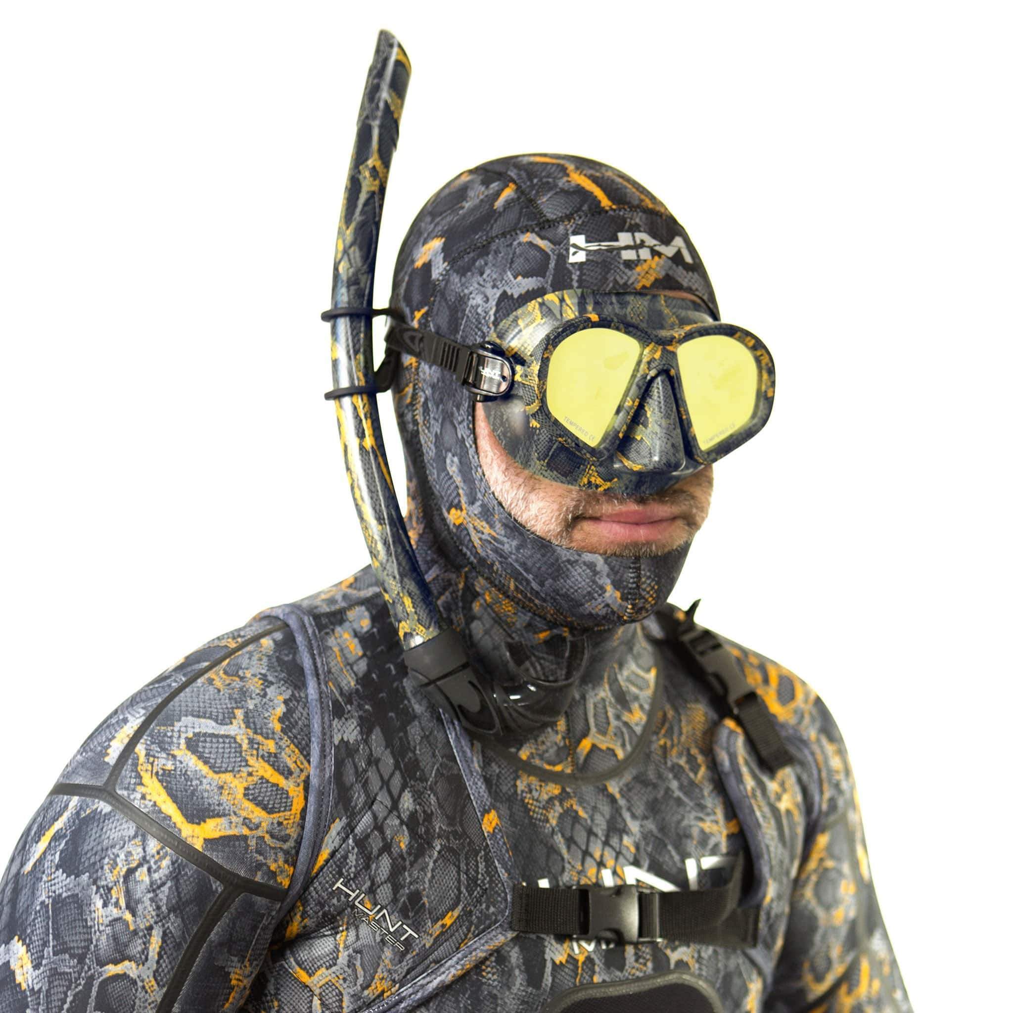 HuntMaster Blaze Harbinger Camo Diving Mask - With Matching Camo Container (Blaze)