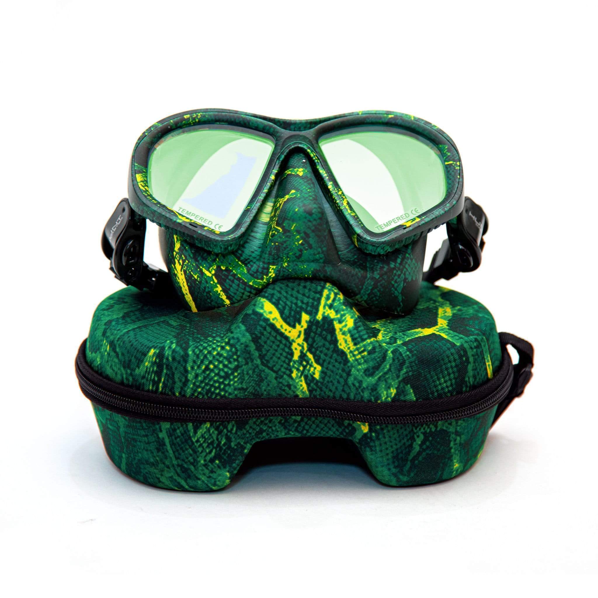 HuntMaster Green Harbinger Camo Diving Mask- With Matching Camo Container (Green)
