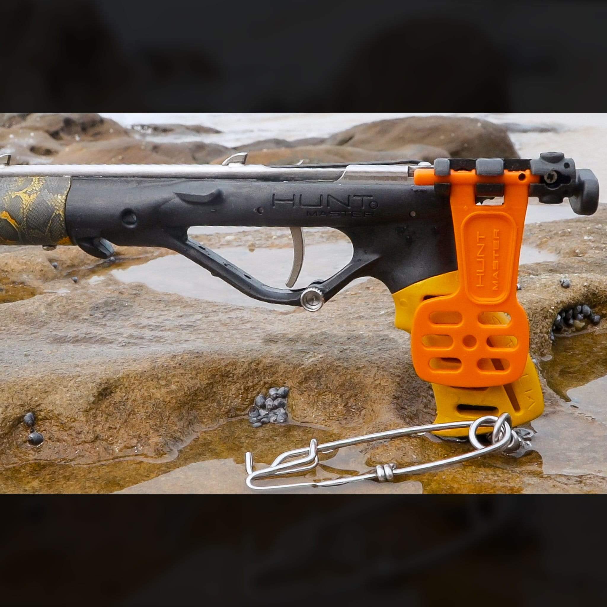 HuntMaster Wigun Aluminium Open Head Speargun - Camo Series (Blaze) 75cm-110cm